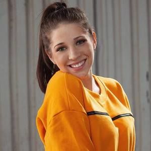 Meet your Posher, Temima